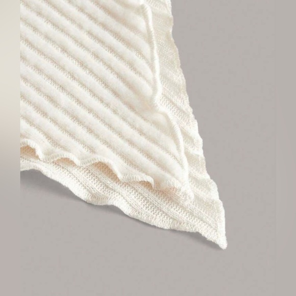 Warm White Asymmetrical Top - Picture 5 of 6